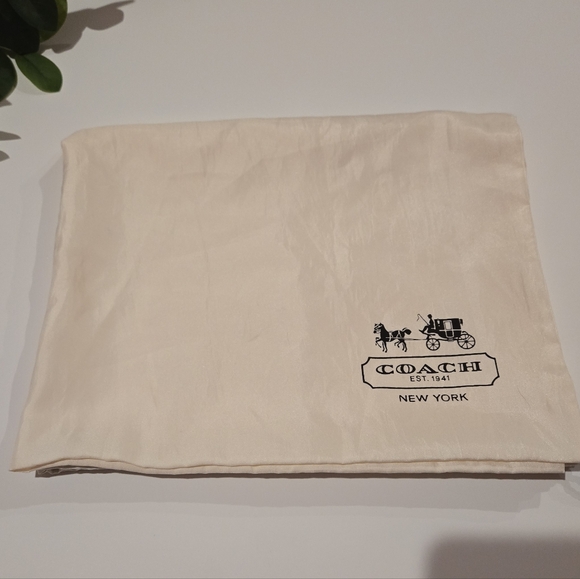 Coach Cream Dust Bag - Picture 3 of 5